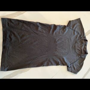 Lululemon Short Sleeve